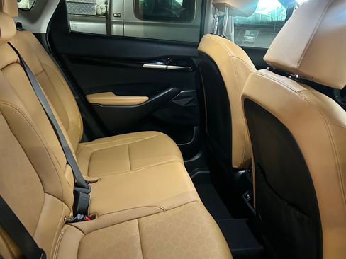 Used 2025 Kia Seltos EX w/ EX Sunroof Package image 9