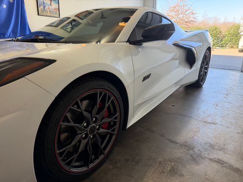 Used 2023 Chevrolet Corvette Stingray Premium Cpe w/ Z51 Performance Package image 1