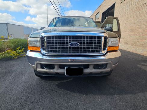 Used 2000 Ford Excursion Limited image 10