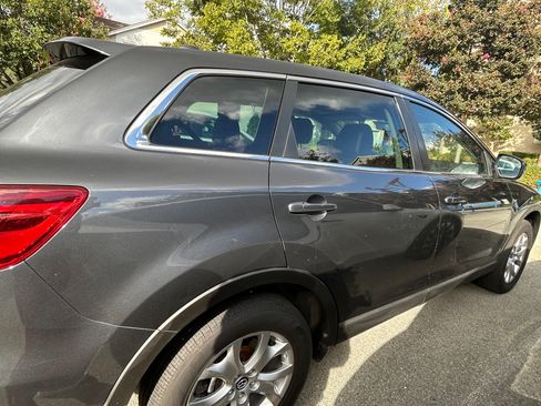 Used 2014 MAZDA CX-9 Touring w/ Touring Technology Package image 4