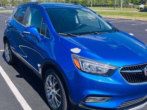 Used 2017 Buick Encore Sport Touring FWD image 2