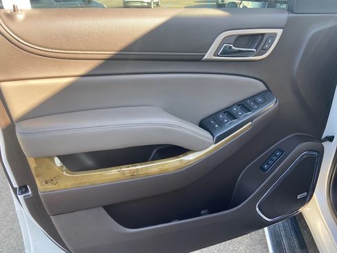 Used 2017 GMC Yukon Denali w/ Open Road Package image 21