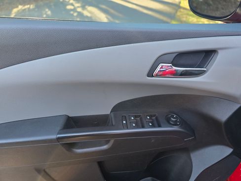 Used 2017 Ford F150 XL w/ Equipment Group 101A Mid image 16