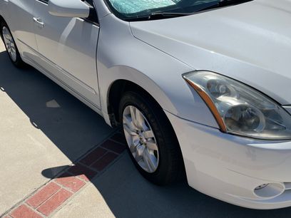 Used 2013 Nissan Maxima 3.5 SV w/ Sport Pkg