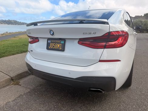 Used 2019 BMW 640i Gran Turismo xDrive w/ Luxury Seating Package AWD/4WD image 4