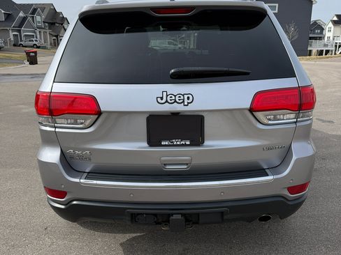 Used 2015 Jeep Grand Cherokee Limited w/ Trailer Tow Group IV image 6