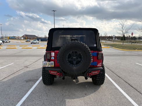 Used 2012 Jeep Wrangler Sport image 8