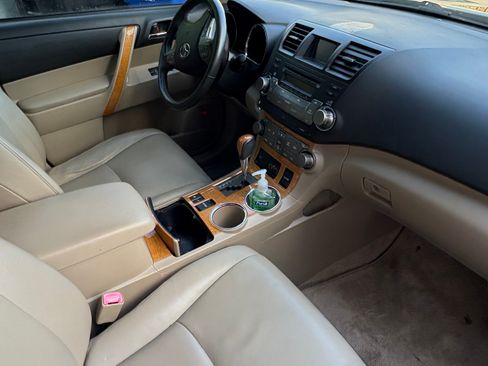 Used 2009 Toyota Highlander Limited AWD/4WD image 5