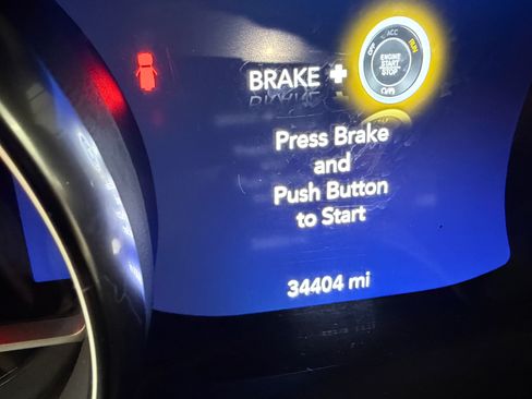 Used 2021 Jeep Wrangler Rubicon w/ Cold Weather Group image 11