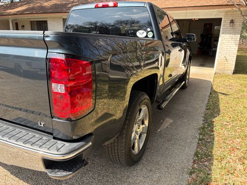 Used 2017 Chevrolet Silverado 1500 LT w/ Texas Edition image 12