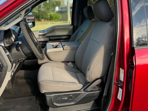 Used 2017 Ford F350 XLT w/ XLT Premium Package image 18