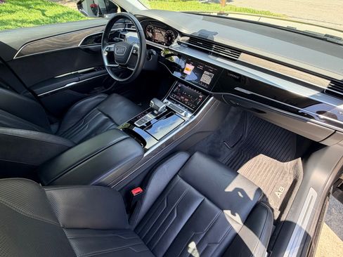 Used 2021 Audi A8 L 4.0T w/ Executive Plus Package AWD/4WD image 16