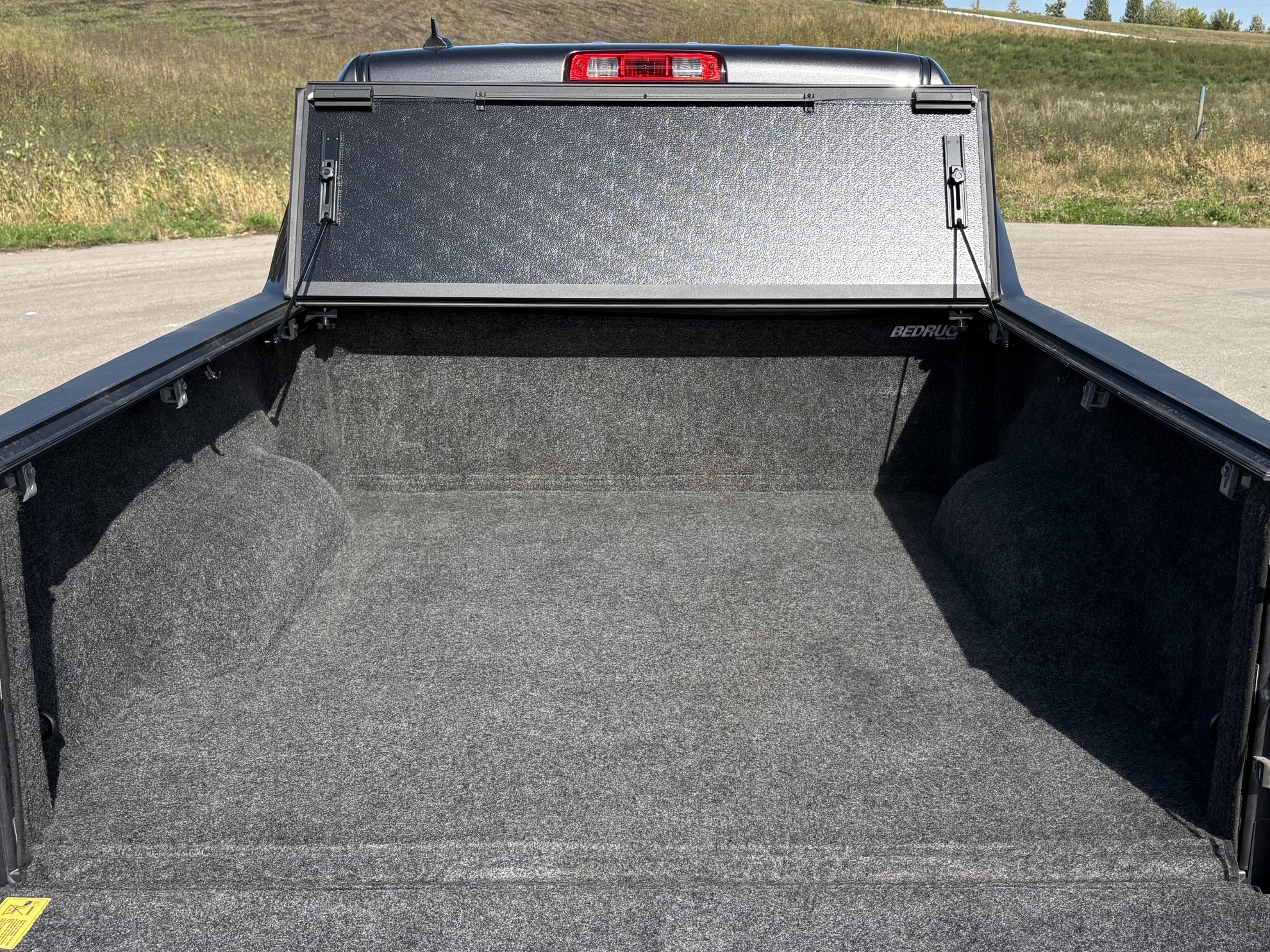 Used 2017 RAM 1500 Laramie w/ Convenience Group AWD/4WD image 19