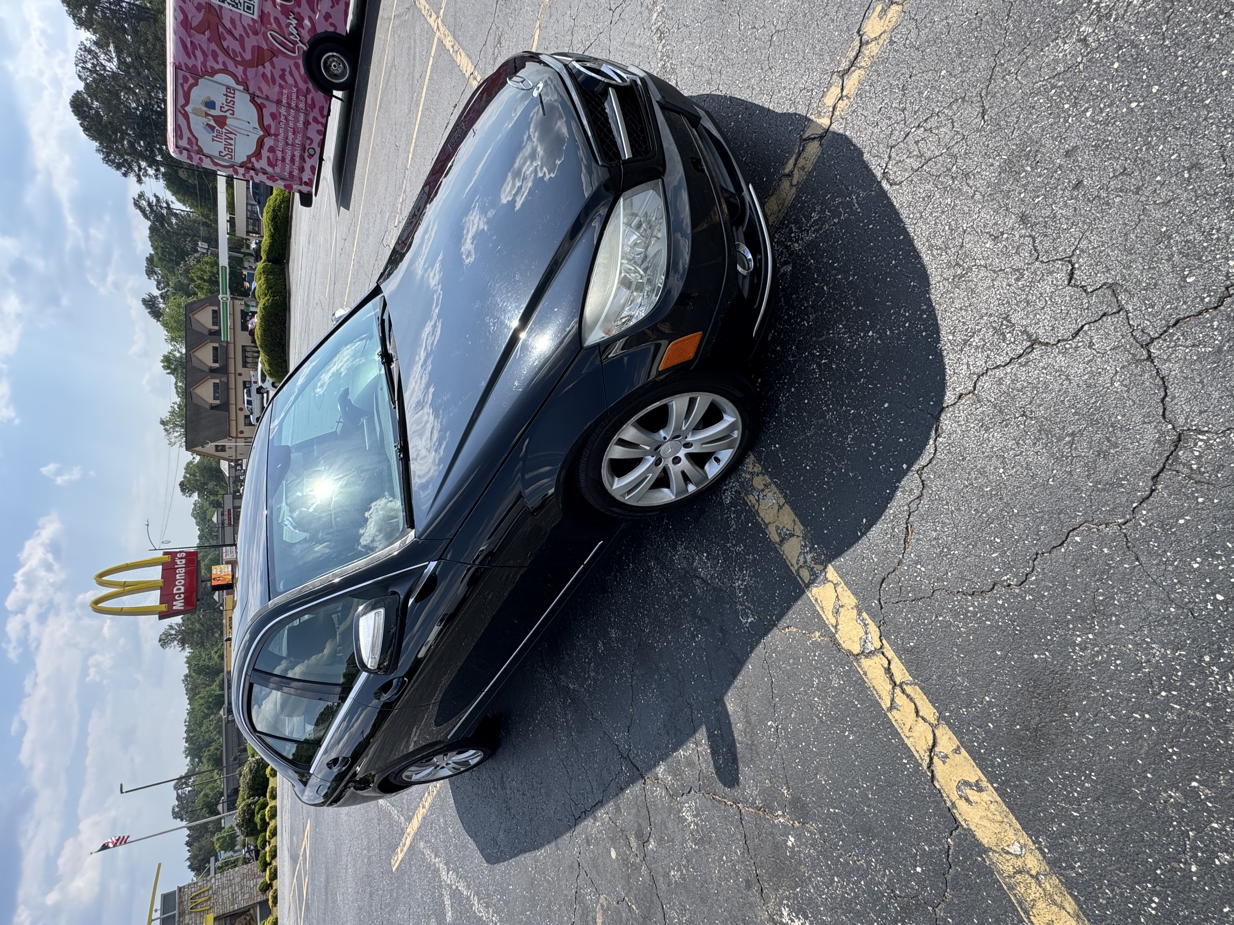 Used 2009 Mercedes-Benz C 300 4MATIC Sedan image 4