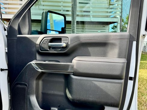 Used 2022 GMC Sierra 3500 AT4 w/ Gooseneck/5TH Wheel Package image 24