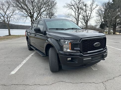 Used 2020 Ford F150 Lariat image 13