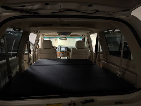 Used 2005 Lexus LX 470 4WD image 18