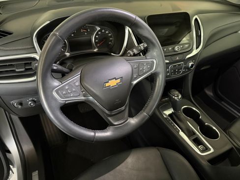 Used 2018 Chevrolet Equinox Premier image 9
