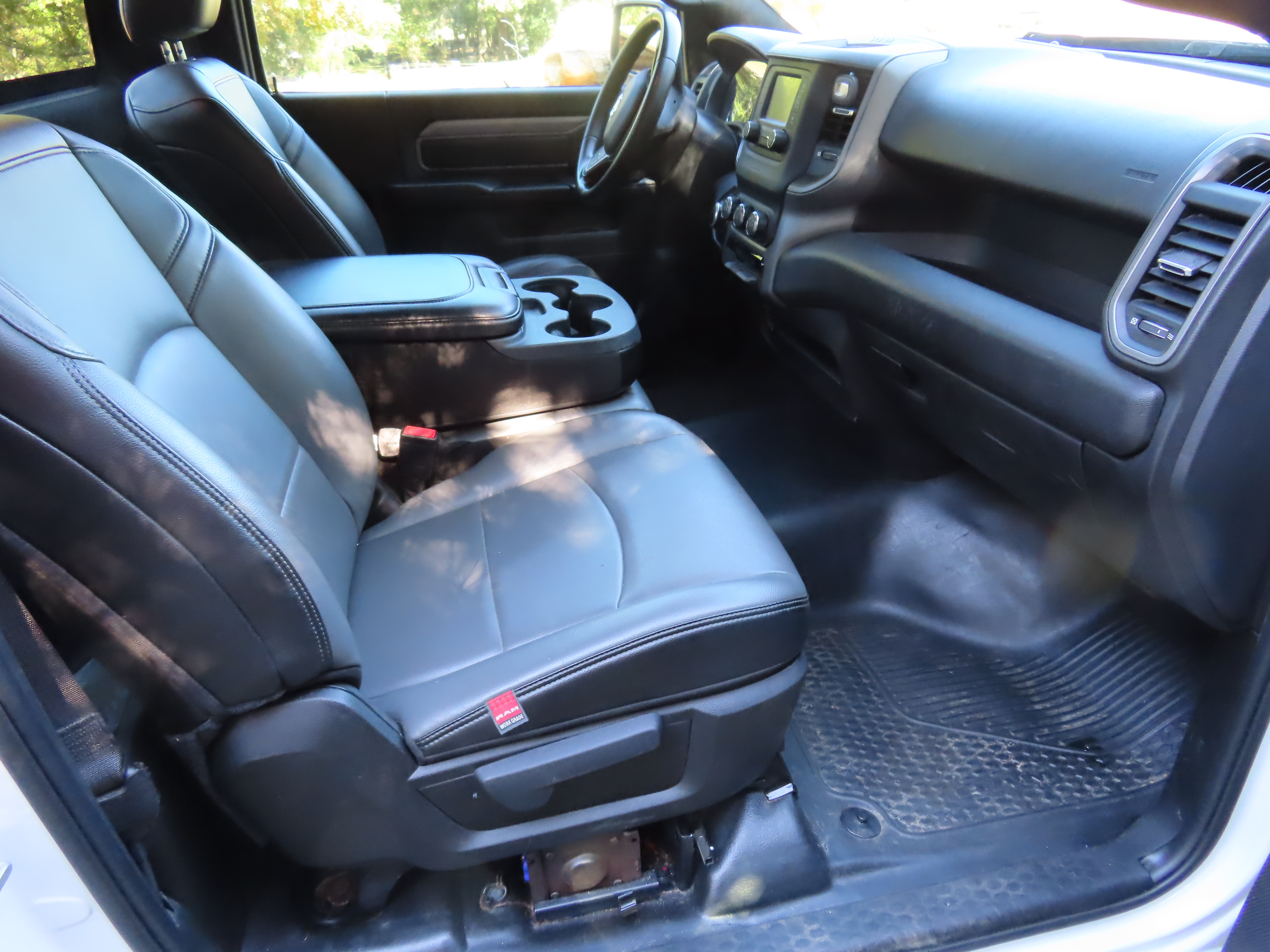 Used 2022 RAM 2500 Tradesman RWD image 6