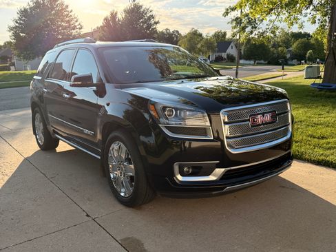 Used 2016 GMC Acadia Denali AWD/4WD image 4
