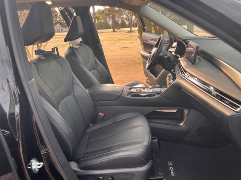 Used 2024 INFINITI QX60 Luxe w/ Cargo Package image 14