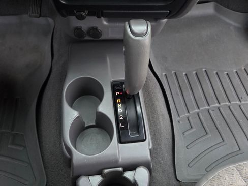 Used 2004 Toyota Tacoma 2WD Regular Cab w/ Enhancement Pkg image 17