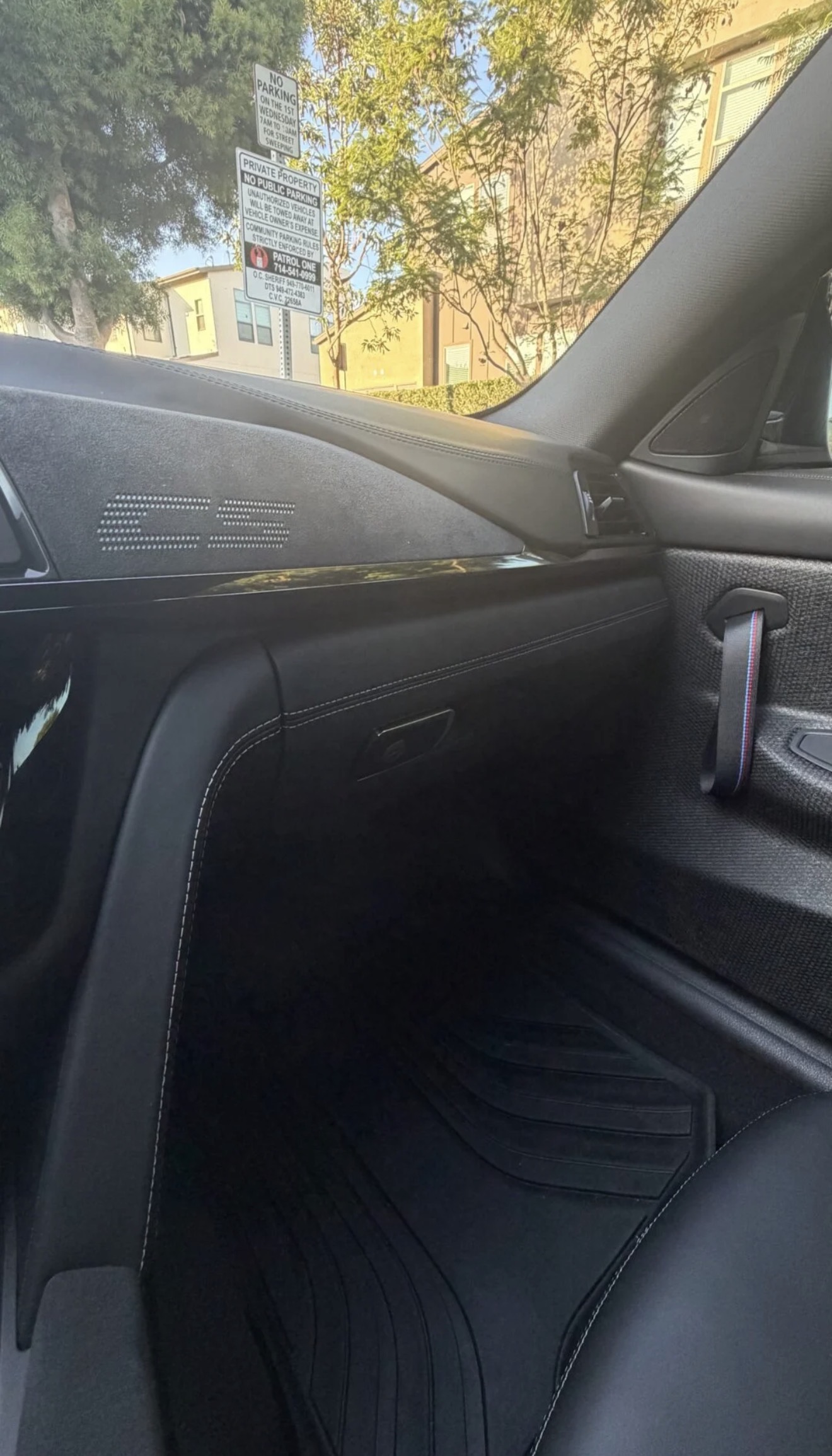 Used 2019 BMW M4 CS RWD image 9