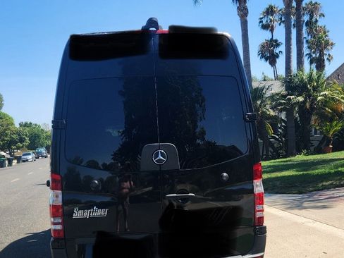 Used 2017 Mercedes-Benz Sprinter 3500 image 21