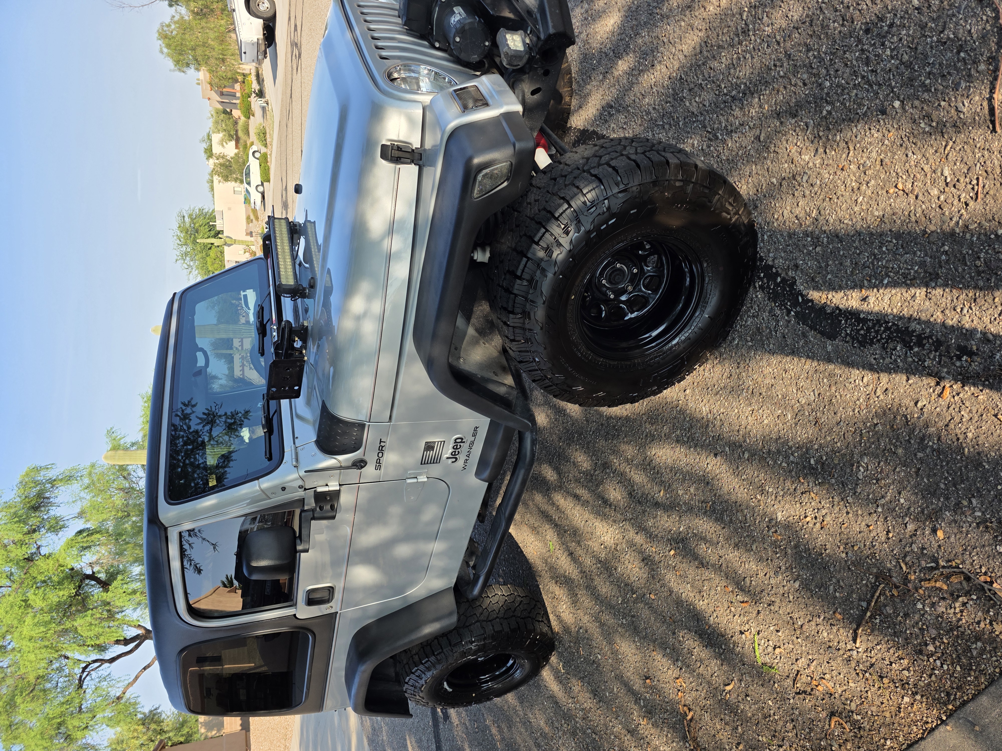 Used 2006 Jeep Wrangler X AWD/4WD image 2