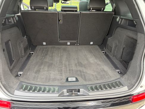 Used 2021 Land Rover Discovery Sport S R-Dynamic AWD/4WD image 13