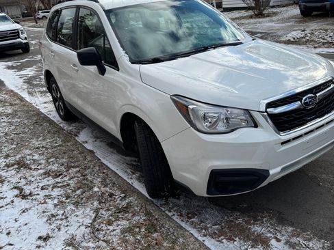 Used 2018 Subaru Forester 2.5i w/ Alloy Wheel Package image 10