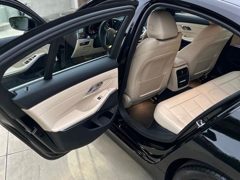 Used 2019 BMW 330i Sedan w/ Convenience Package RWD image 13