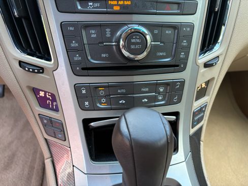 Used 2013 Cadillac CTS Luxury image 16