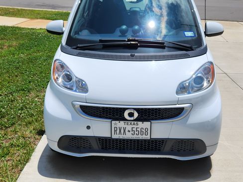Used 2015 smart fortwo electric drive image 4