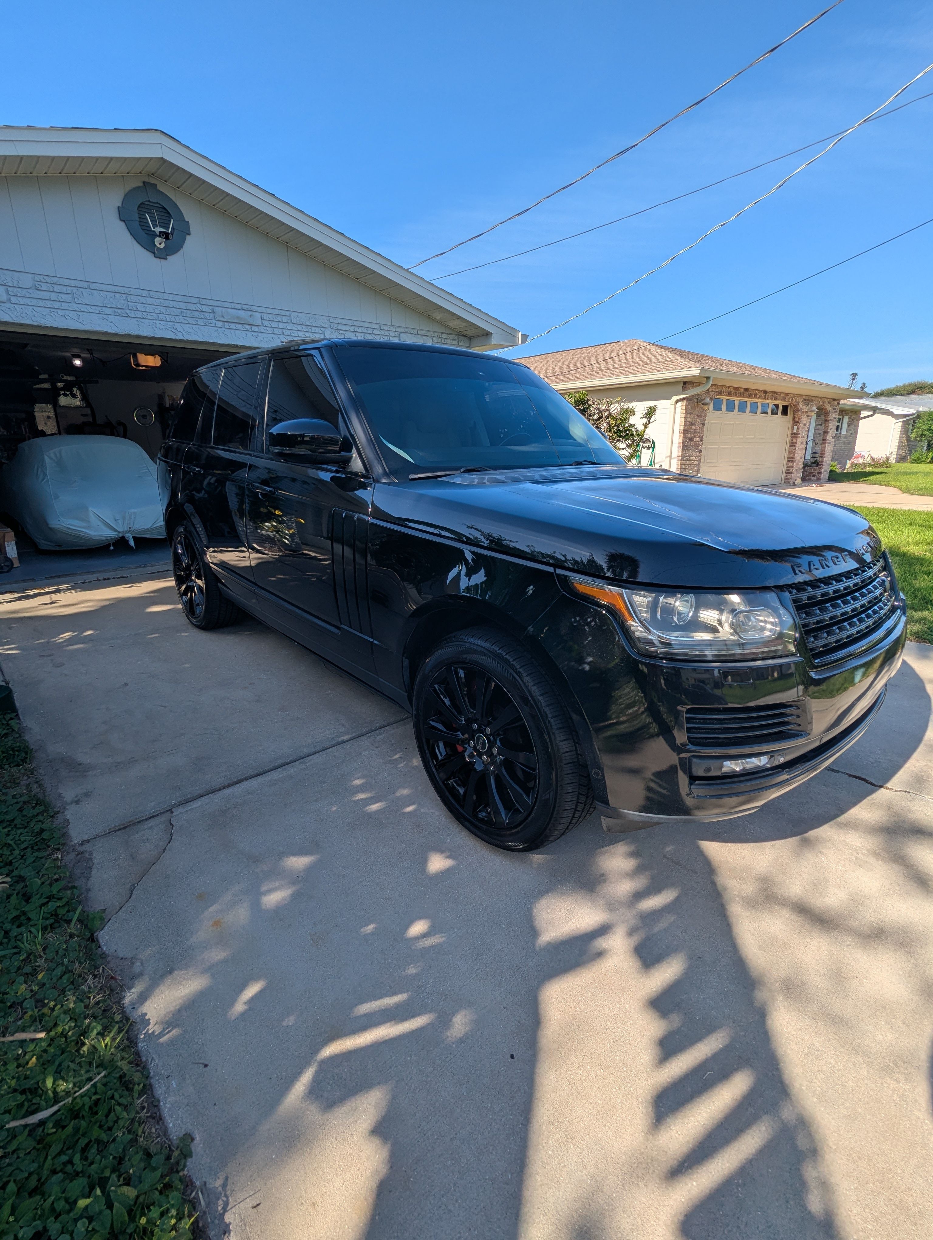 Used 2014 Land Rover Range Rover Supercharged AWD/4WD image 5