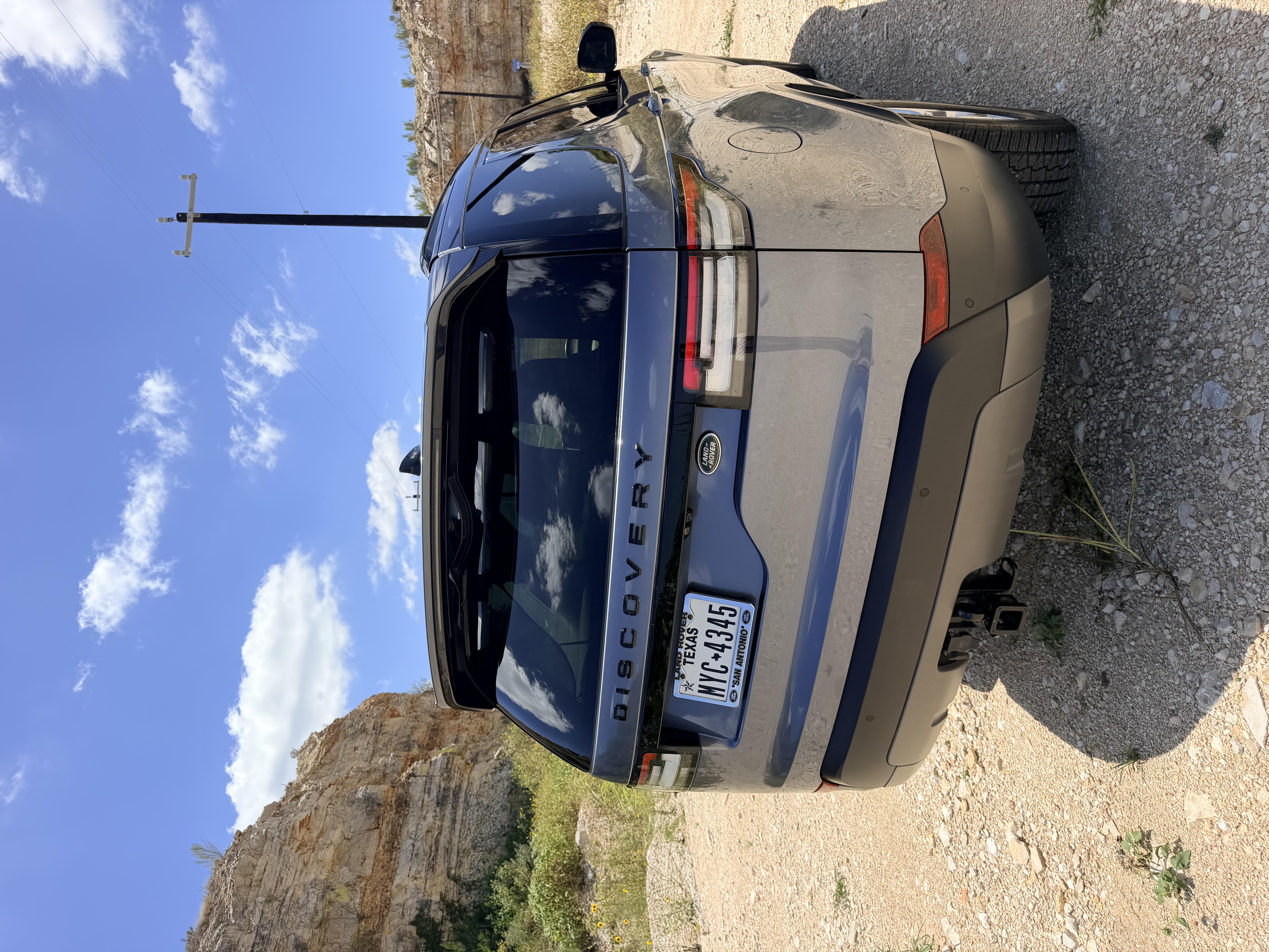 Used 2019 Land Rover Discovery SE AWD/4WD image 10