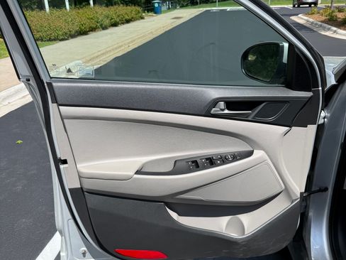 Used 2018 Hyundai Tucson SEL AWD/4WD image 15