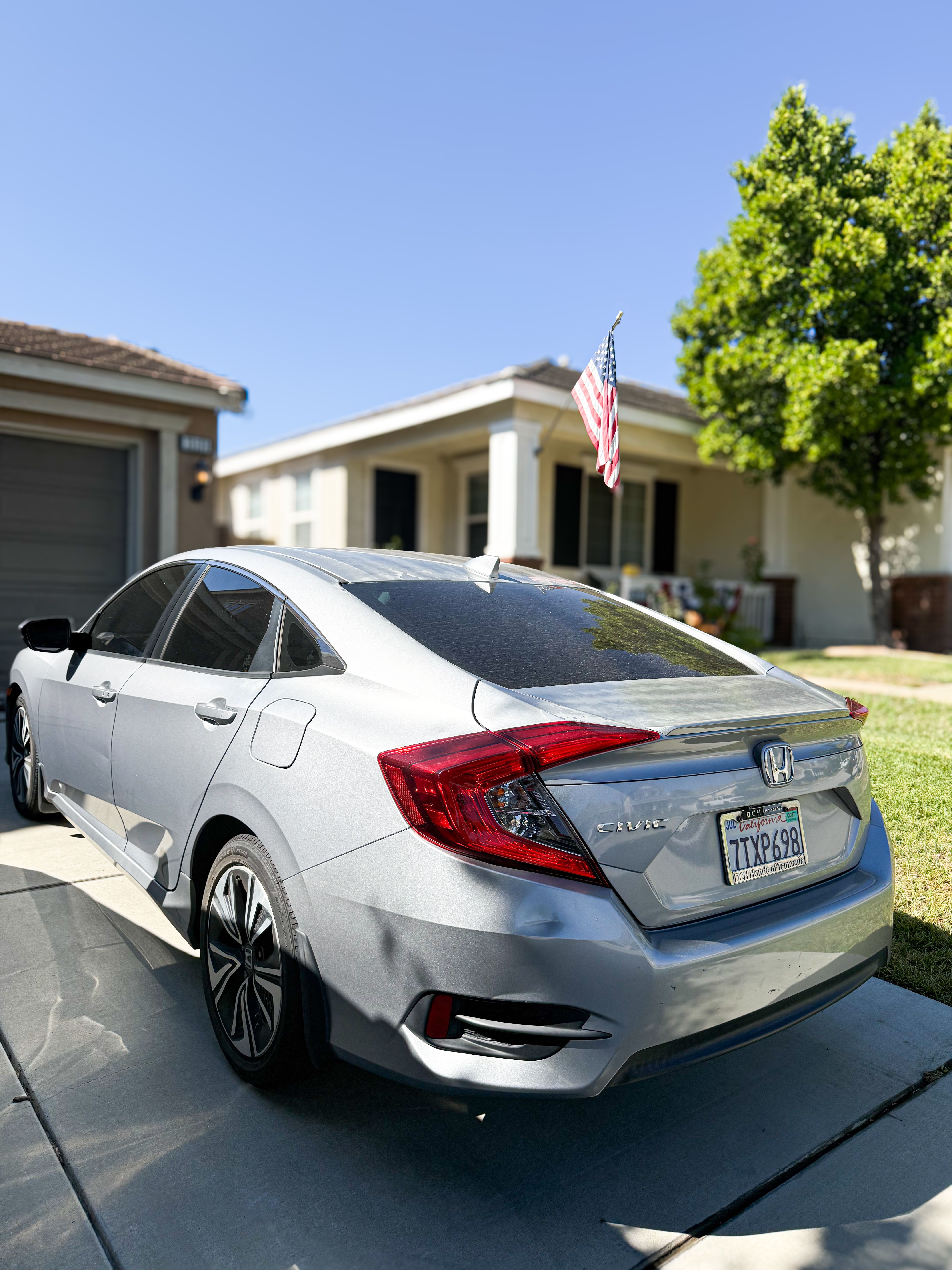 Used 2016 Honda Civic EX-T image 4