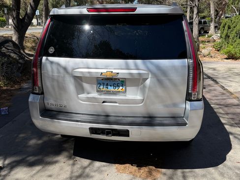 Used 2018 Chevrolet Tahoe LT image 16