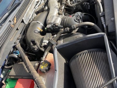 Used 2015 GMC Sierra 2500 Denali w/ Duramax Plus Package image 17