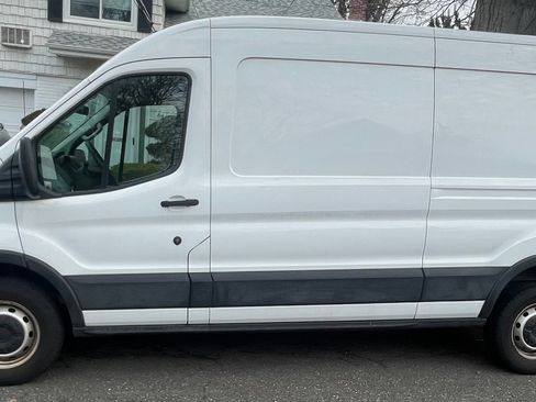 Used 2019 Ford Transit 350 148 Medium Roof image 7