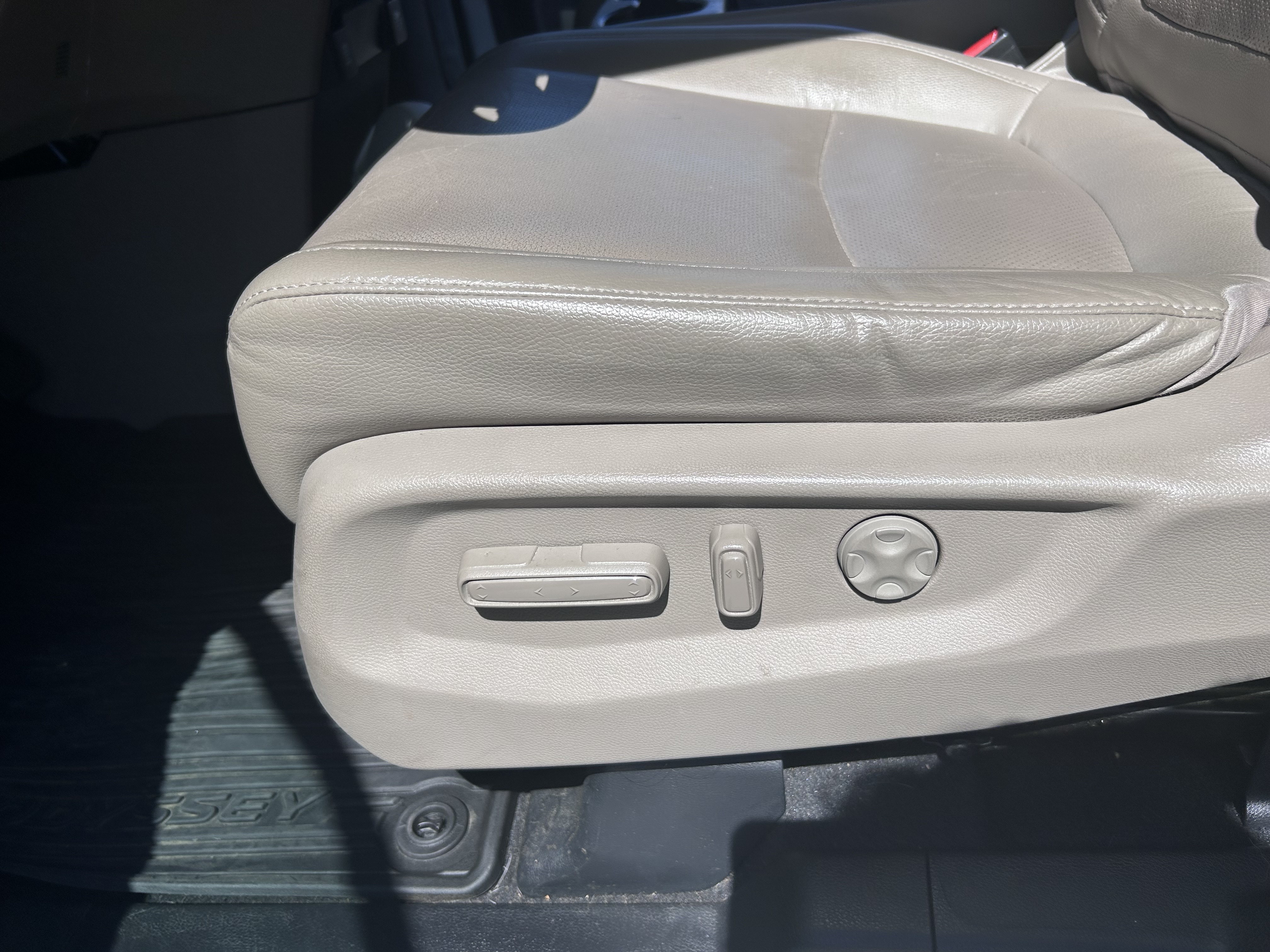 Used 2019 Honda Odyssey Elite image 28