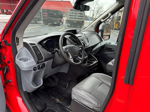 Used 2016 Ford Transit 250 130 Medium Roof image 6