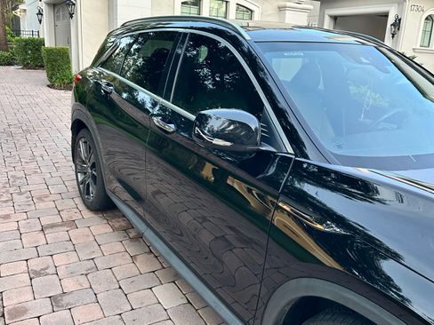 Used 2020 INFINITI QX50 Essential w/ Edition 30 Package FWD image 5