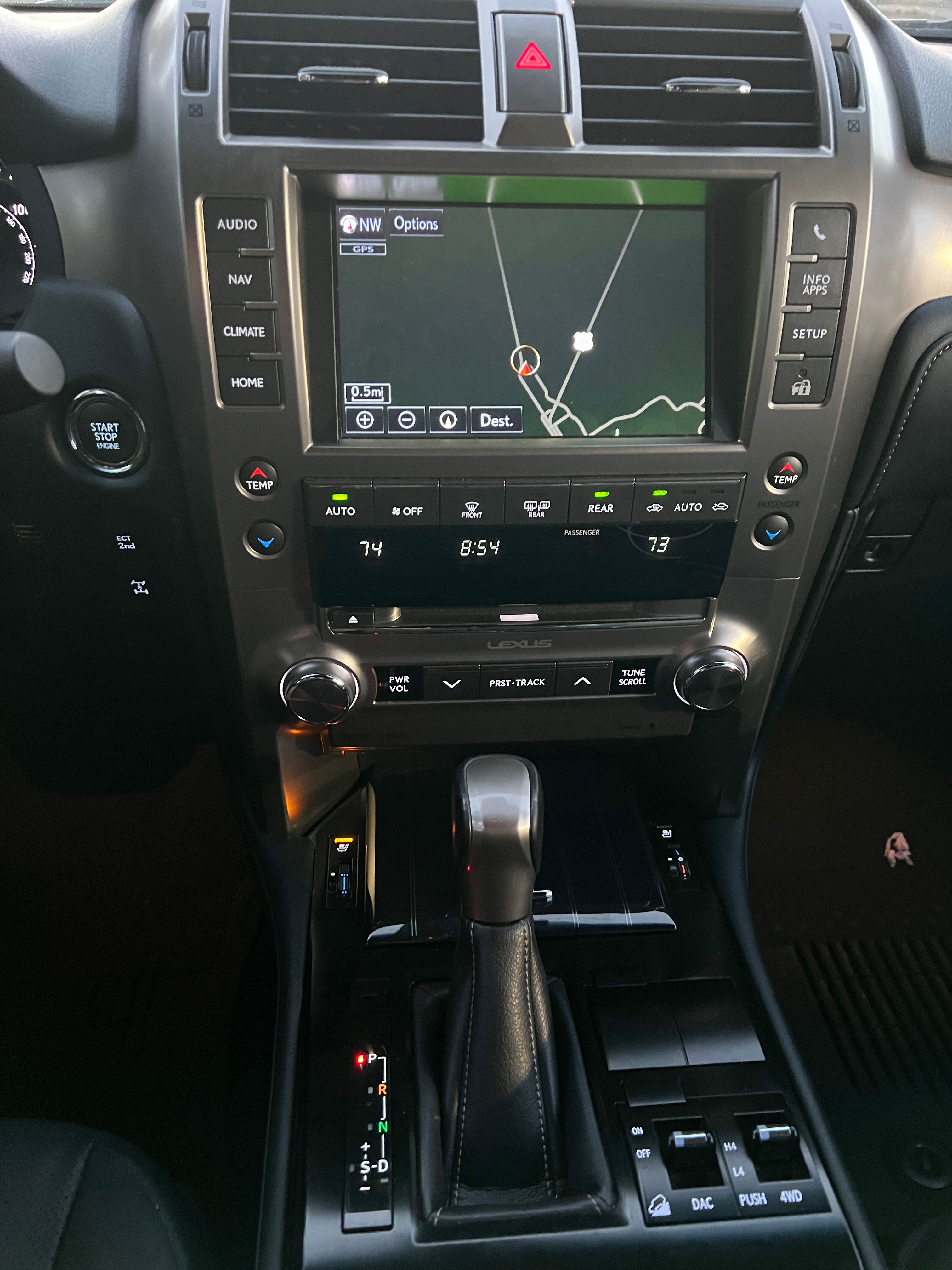 Used 2021 Lexus GX 460 Premium w/ Premium Package AWD/4WD image 19