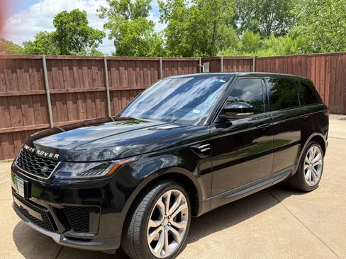 Used 2019 Land Rover Range Rover Sport SE AWD/4WD image 4