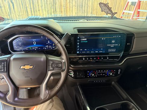Used 2025 Chevrolet Silverado 3500 LTZ w/ LTZ Plus Package AWD/4WD image 12