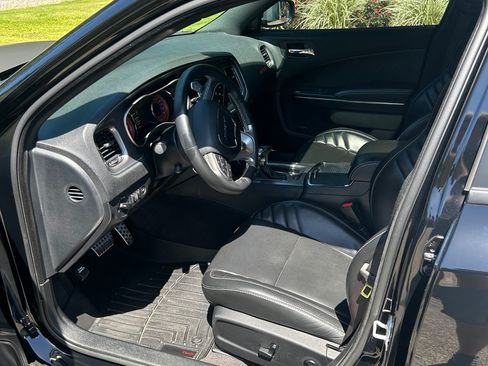 Used 2018 Dodge Charger SRT Hellcat w/ Harman/Kardon Audio Group RWD image 13