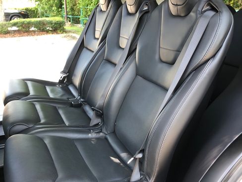 Used 2016 Tesla Model X 75D image 14