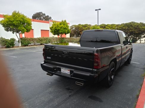 Used 2004 Chevrolet Silverado 1500 SS image 13